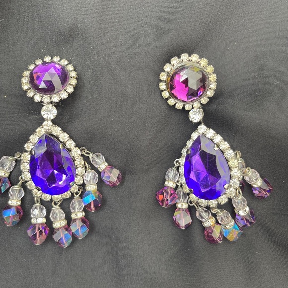 Vintage 1980’s Lawrence VRBA  purple Drop  clip on Earrings - Picture 1 of 6